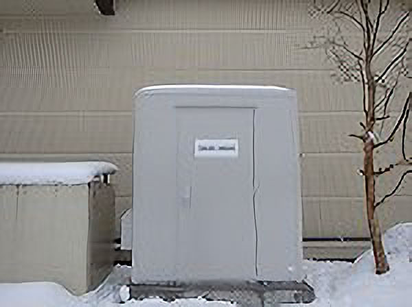 ビッグアリーナ太陽光発電・蓄電池設備設置工事H27.3 ビッグアリーナ太陽光発電・蓄電池設備設置工事H27.3